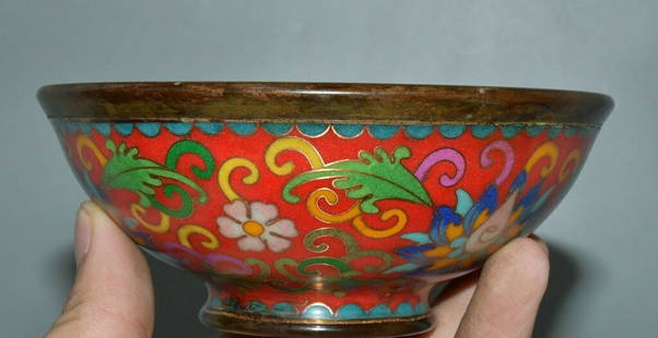 Qianlong bronze cloisonne bowl: Size: Width 12.9 cm - Height 5.8 cm Materials: Bronze Cloisonne Time Period: Qing dynasty Manufactured Date: Qianlong Mark & Period Origin: China