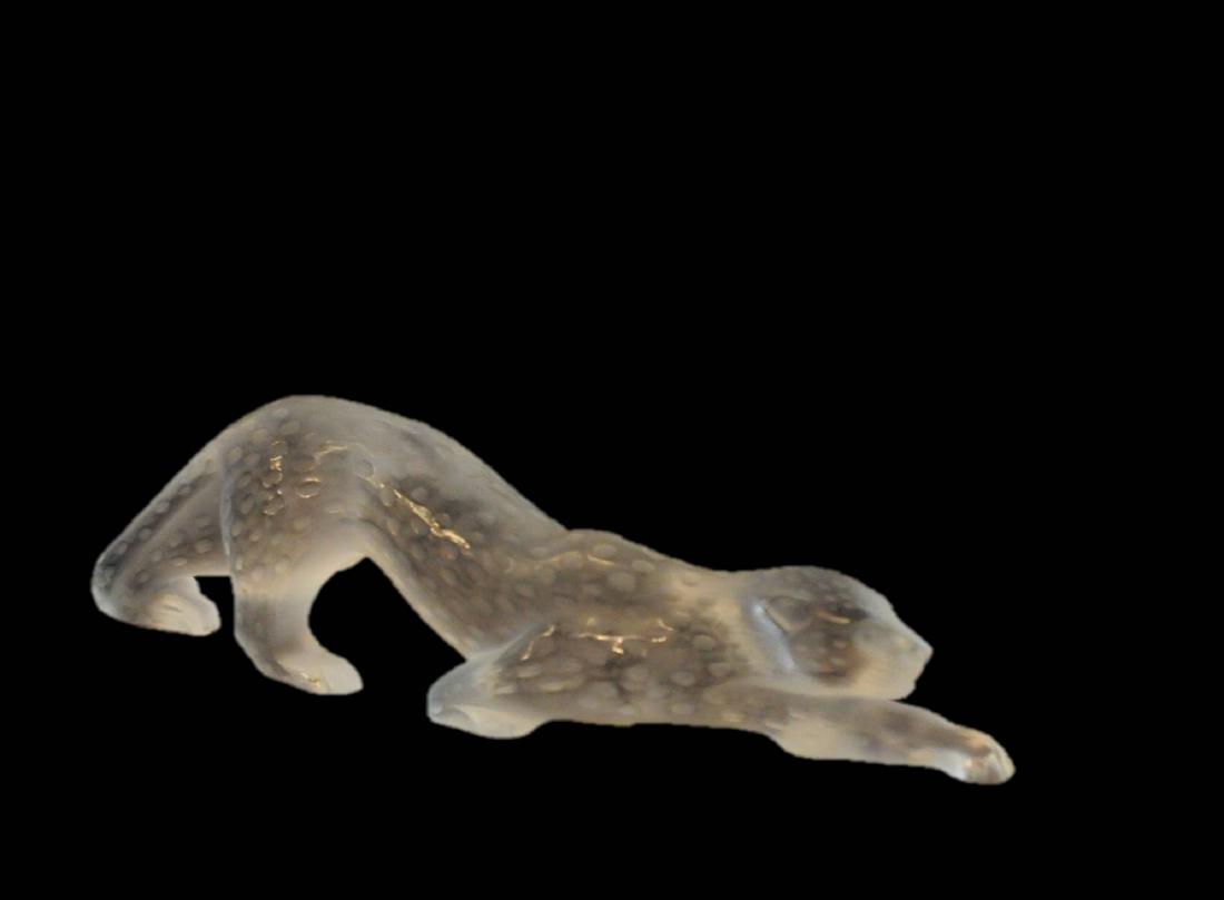 Lalique France Lg Zeila Panther Clear Crystal: Lalique France Large Zeila Panther Clear Crystal. With fitted box. Measurements: 7.5" L x .5" W X 11" H. Condition: Excellent. Please examine all photos closely. Contact C. Biddle Auction Gallery for 
