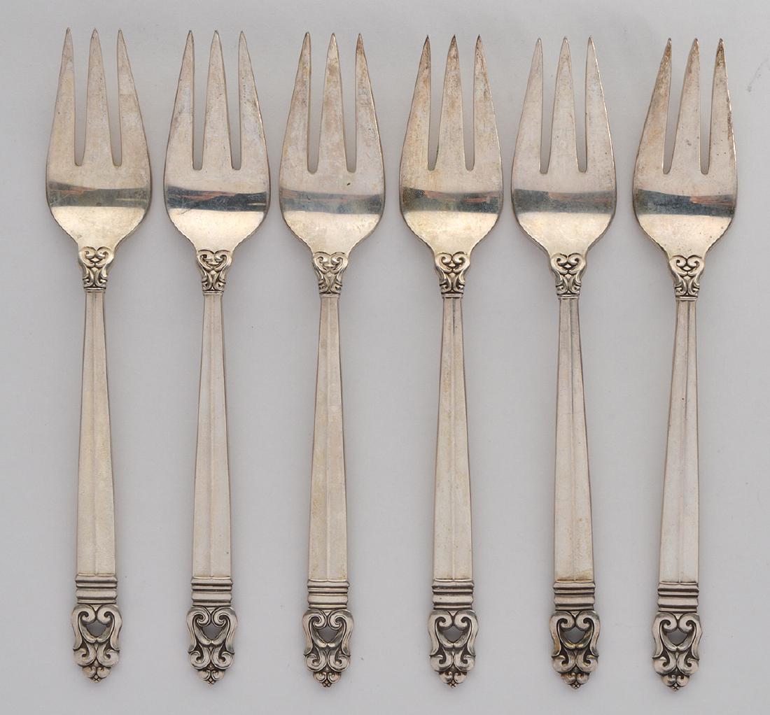 6 International Sterling Royal Danish Salad Forks (1 of 3)