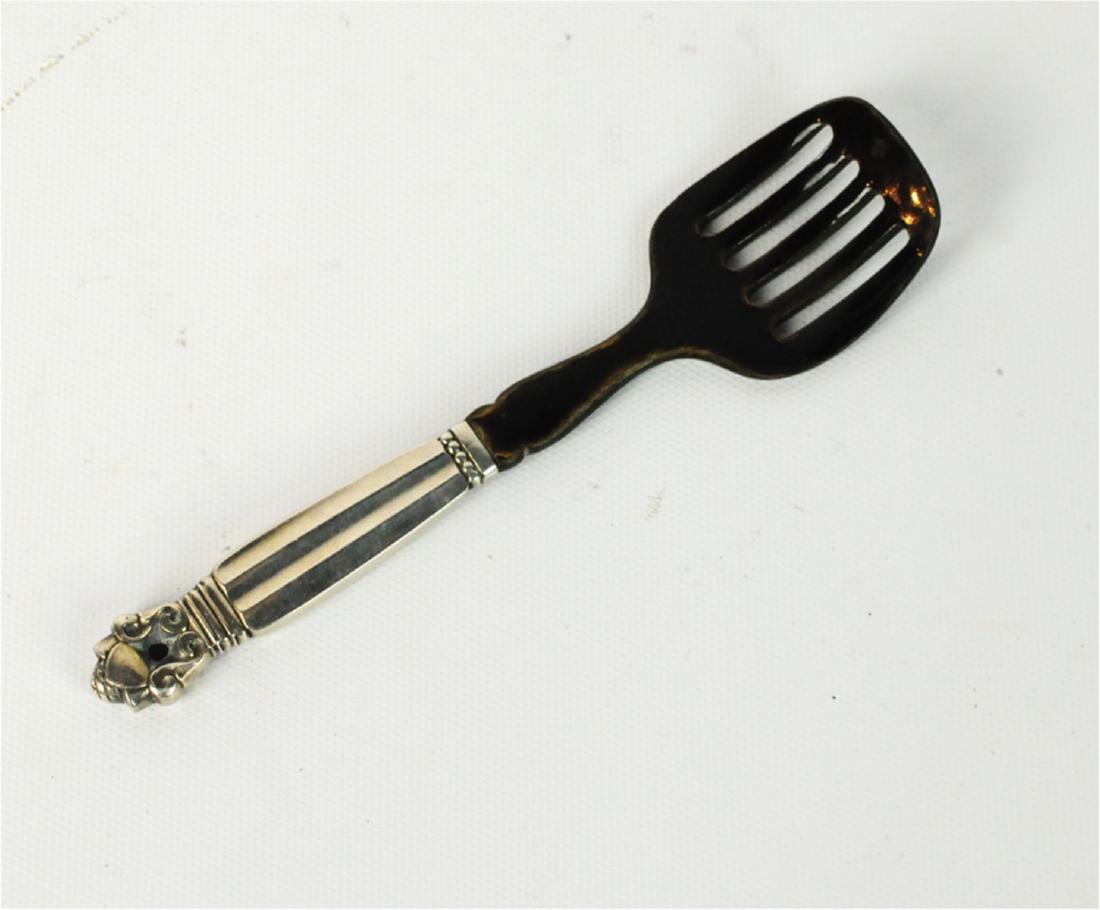 Georg Jensen Sterling 'Acorn' Sardine Server (1 of 3)