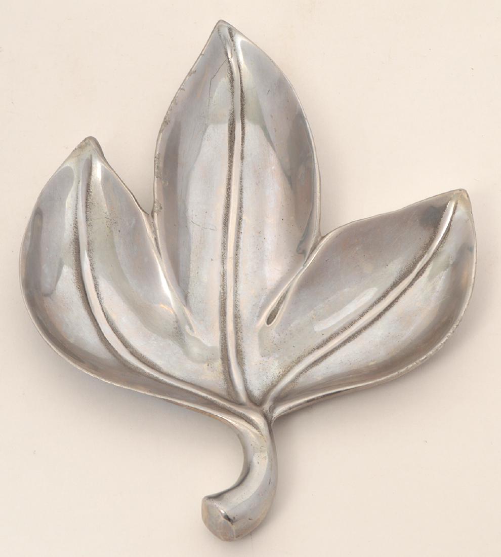 Bruce Fox Design Aluminum Leaf Dish (1 of 4)