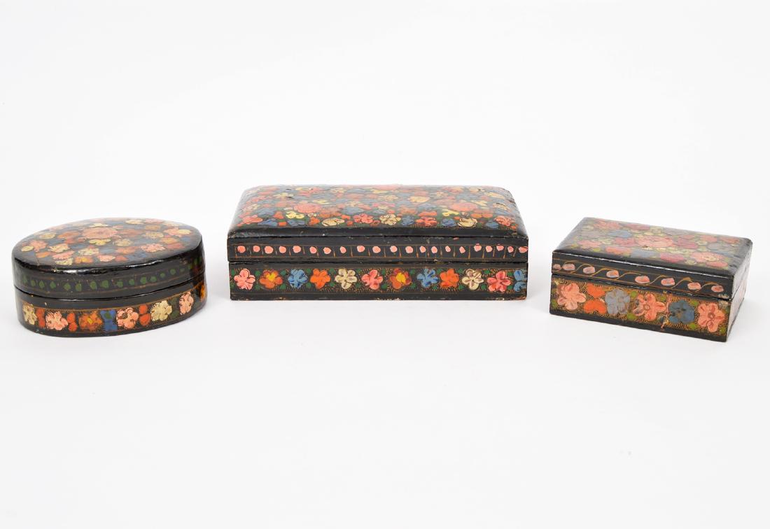 3 Russian Floral Laquer Lidded Boxes (1 of 10)