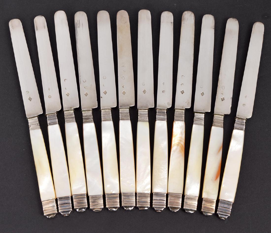 12 French 800 Silver Mother of Pearl Dinner Knives (1 of 7)