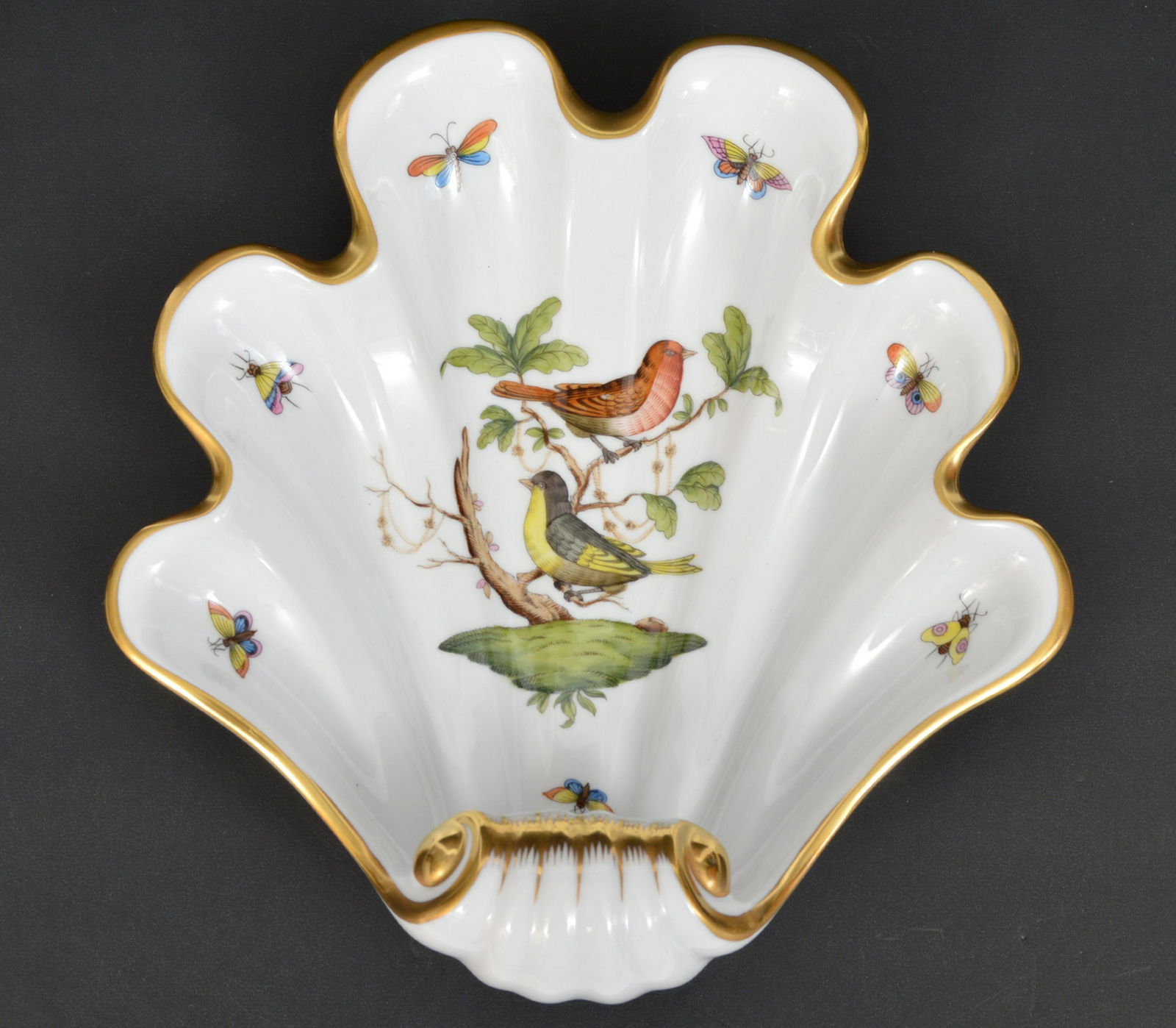 Herend 9" Shell Shaped Dish Rothschild Bird (1 of 9)