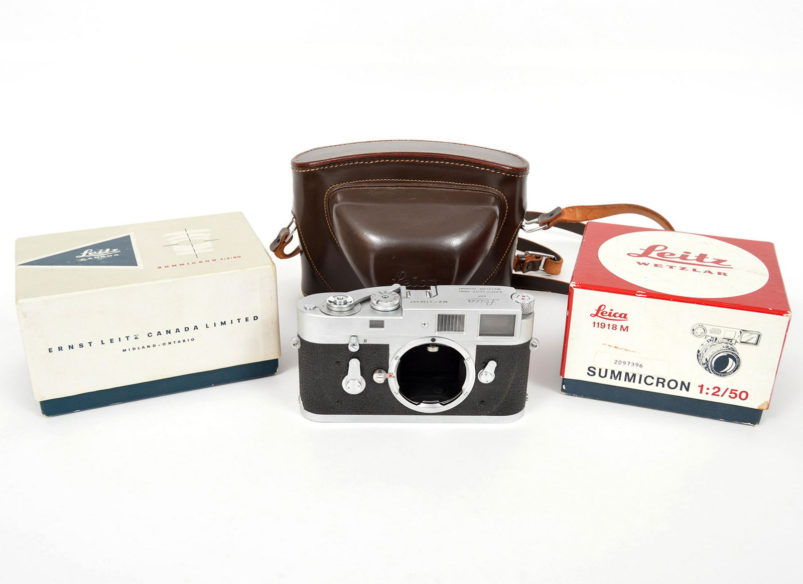 Leica Ernst Leitz Wezlar Germany Camera 2 Lenses (1 of 16)