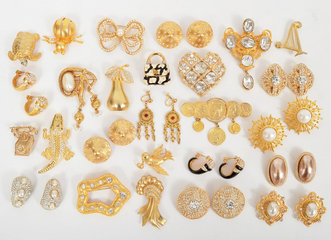 High Quality Vintage Gold Jewelry Lot (1 of 7)