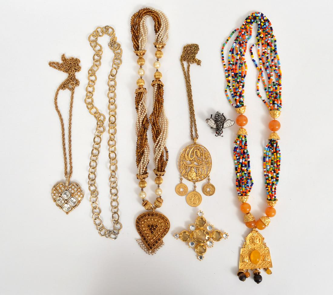 7 Vintage Kenneth Lane Jewelry Pieces (1 of 11)