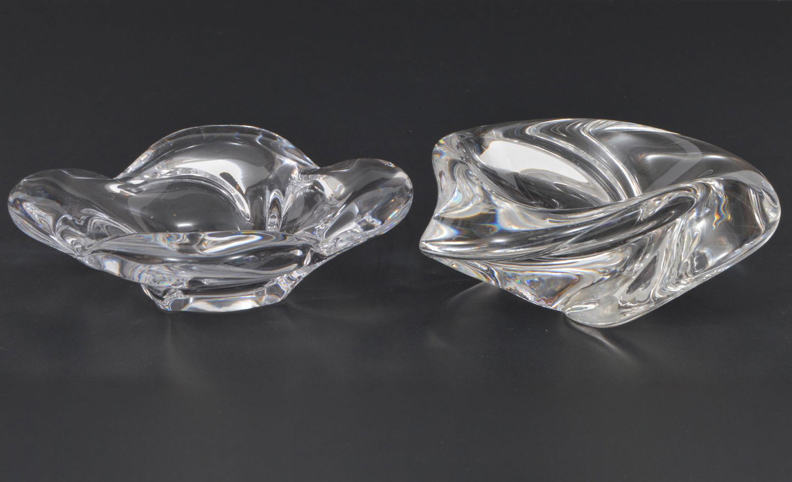 2 Crystal Nut Dishes by French Line & Bayel (1 of 5)