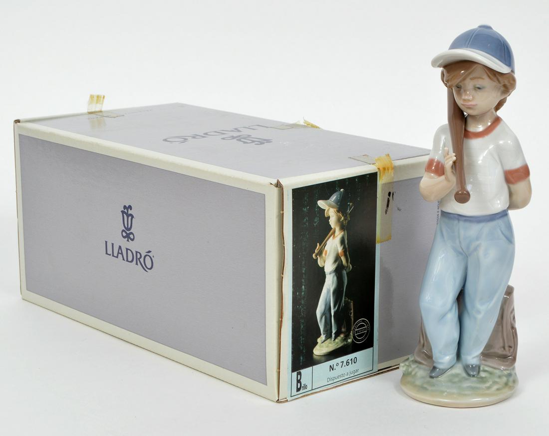 Lladro Porcelain Baseball Player Figurine 7610 (1 of 8)