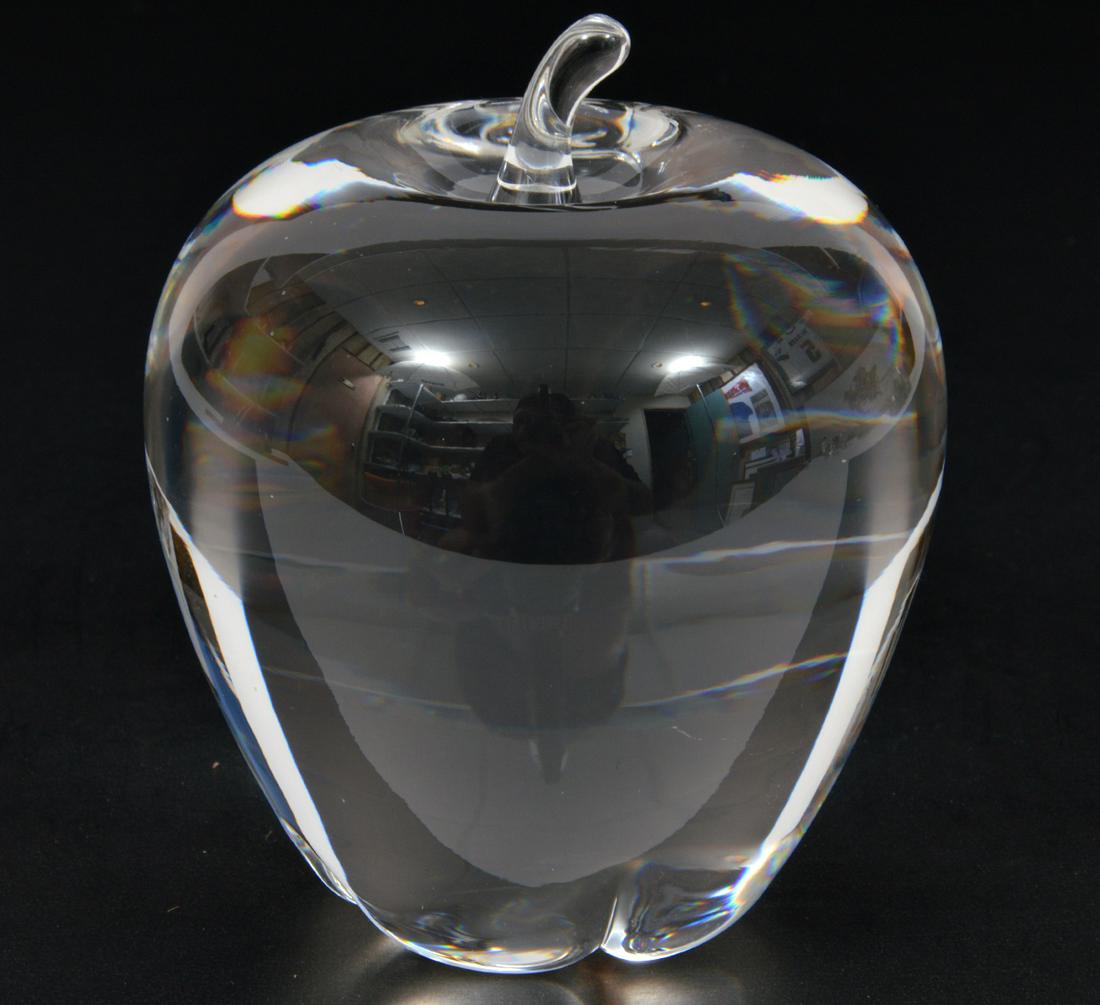 Steuben Crystal Signed Apple Paperweight (1 of 6)