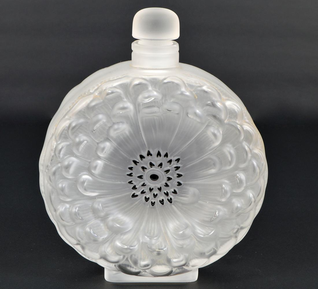 Lalique Large Daisy Pattern Crystal Perfume Bottle (1 of 6)