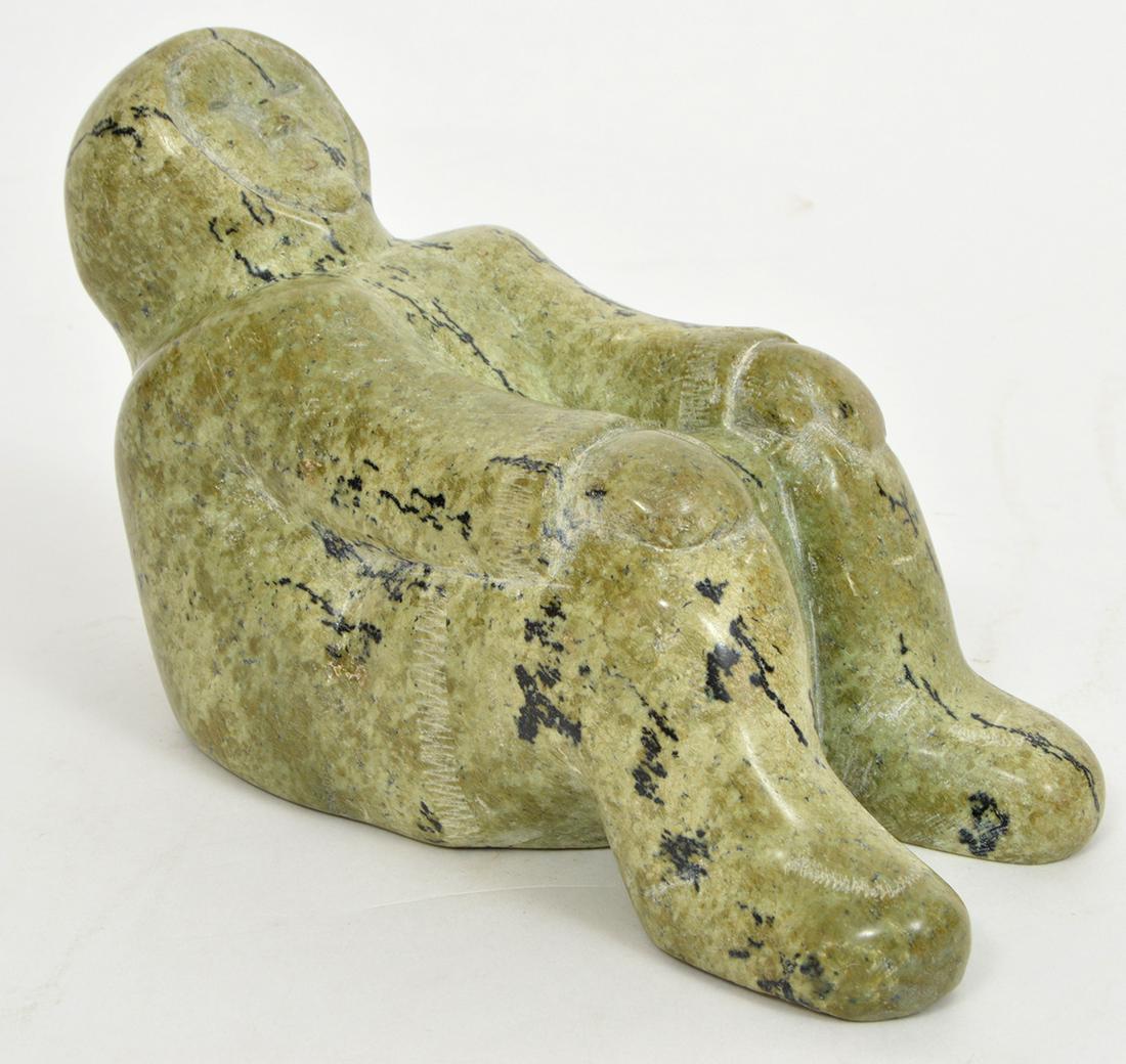 Eskimo Art Inuit Carved Green Serpentine Figurine (1 of 6)