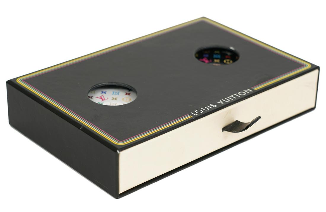 Louis Vuitton Logo Playing Cards (1 of 5)