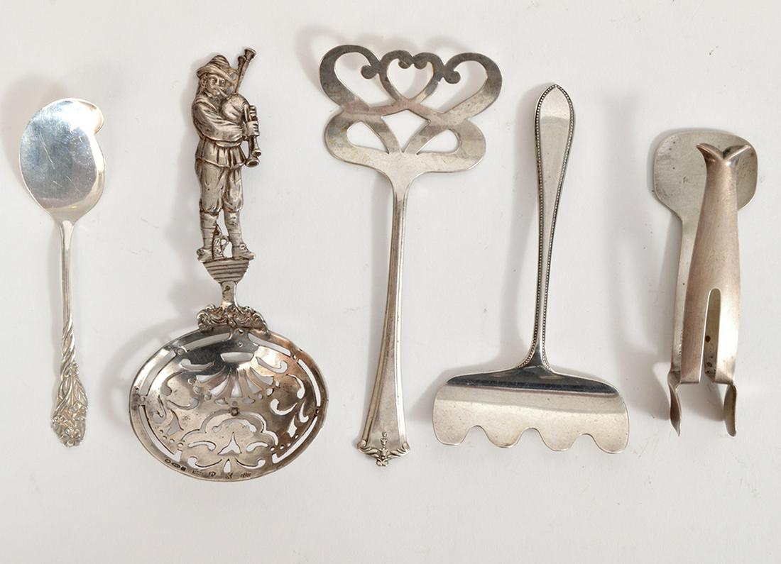5 Sterling Silver Serving Utensils (1 of 10)