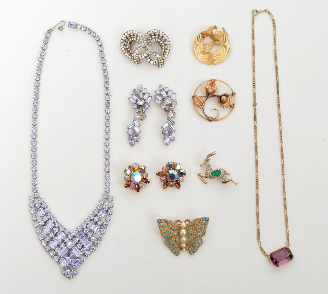 9 Pcs. Vintage Crystal & Gold Jewelry (1 of 10)