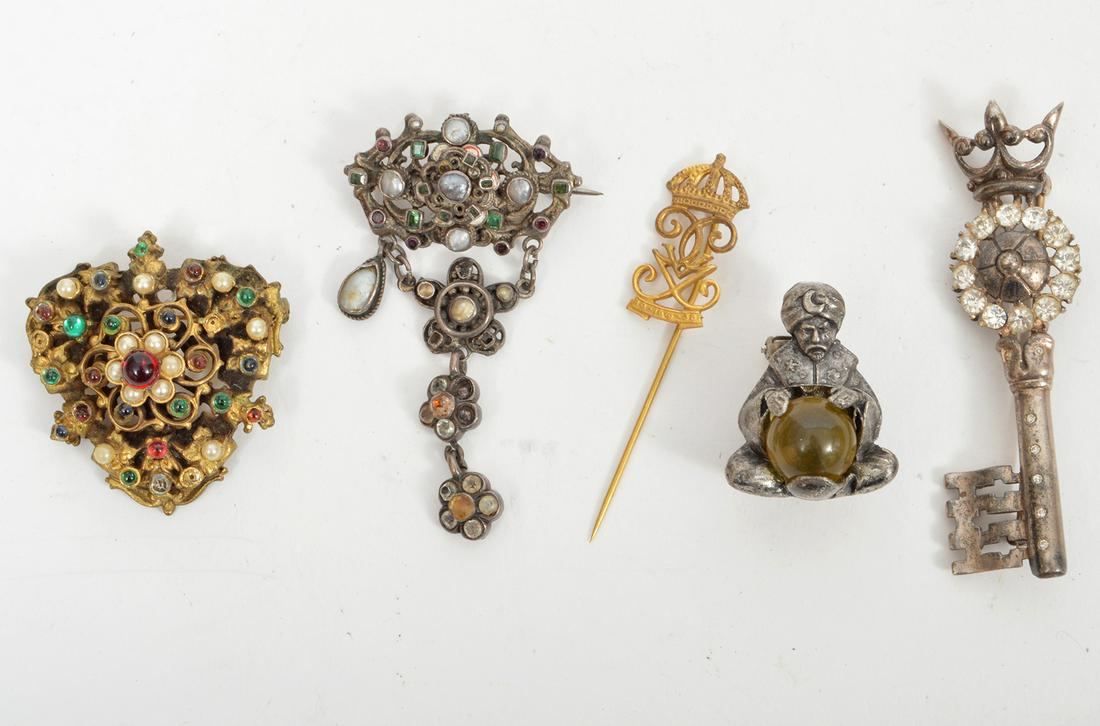 Lot of Antique Victorian Jewelry (1 of 9)