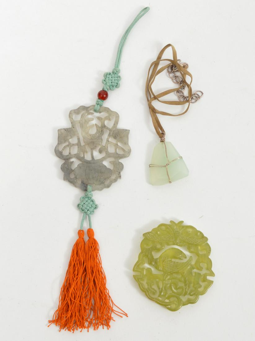 3 Chinese Carved Jade Pendants (1 of 4)