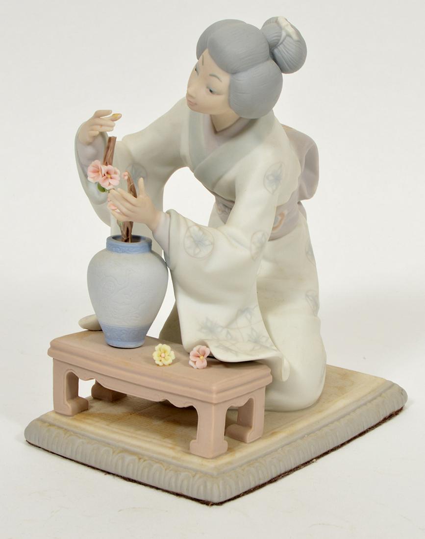Lladro Bisque Geisha Flower Arranger 4840 (1 of 5)