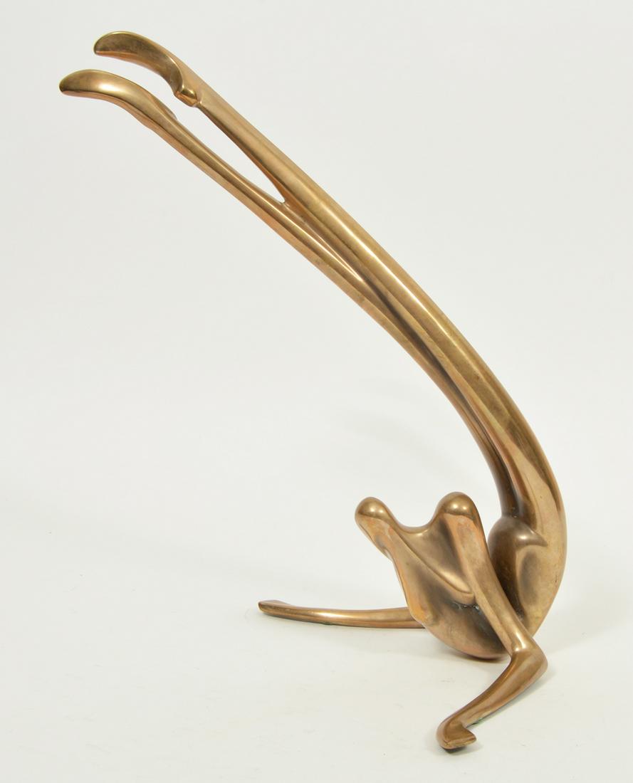 Bob Bennett Bronze Sculpture "Contours" 1984: Bob Bennett bronze sculpture - "Contours". Signed, Numbered 24/100, and dated '84. Measures 13.75"H x 9.75"W x 10"D. Condition report: Very good - no issues. Please examine all photos closely. Contact