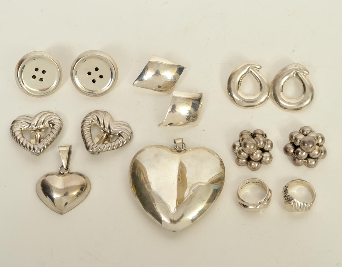 Assorted Mexican Sterling Rings Earrings Pendants (1 of 5)