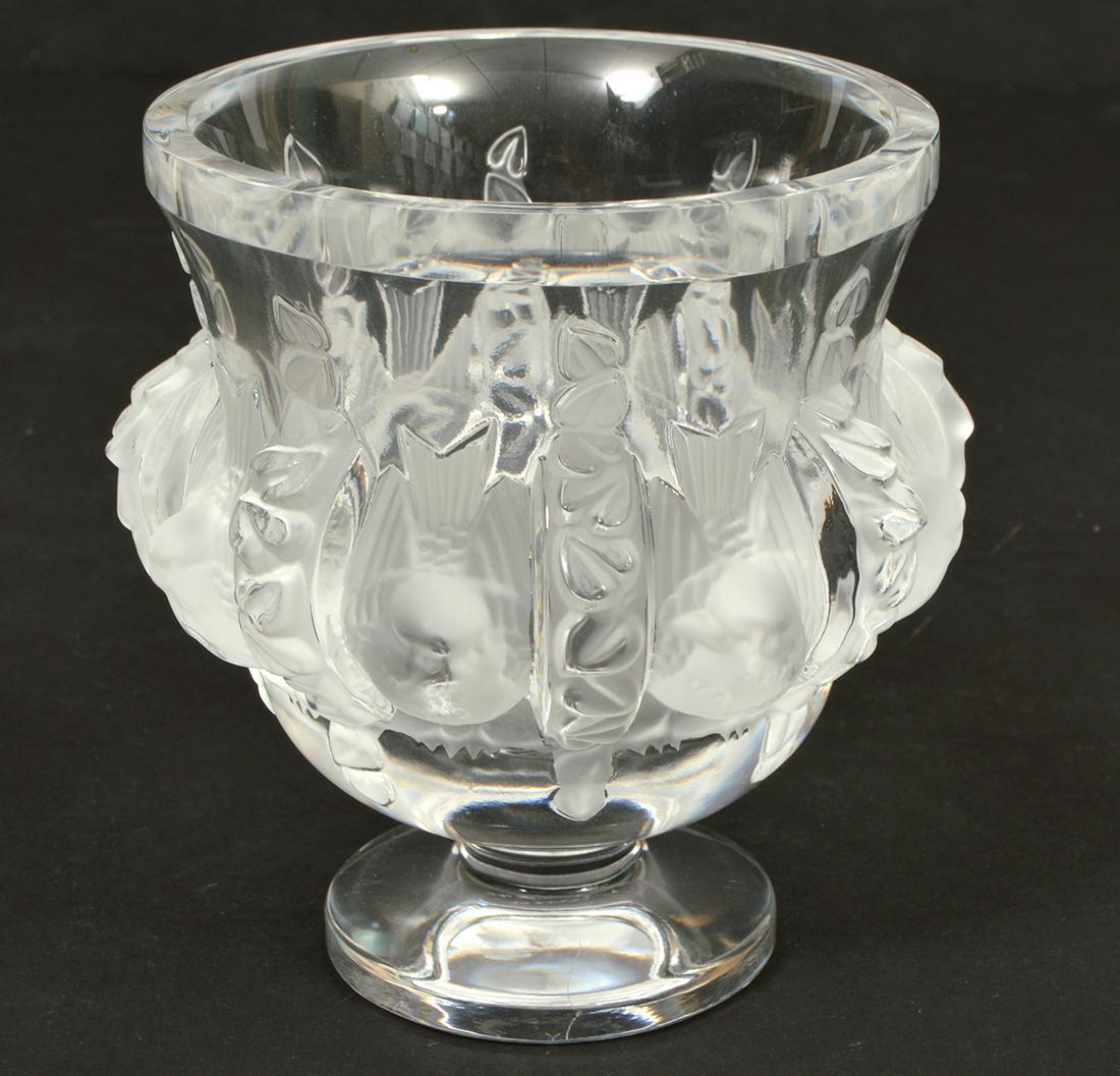 Lalique Crystal Dampierre Footed Bird Vase (1 of 7)