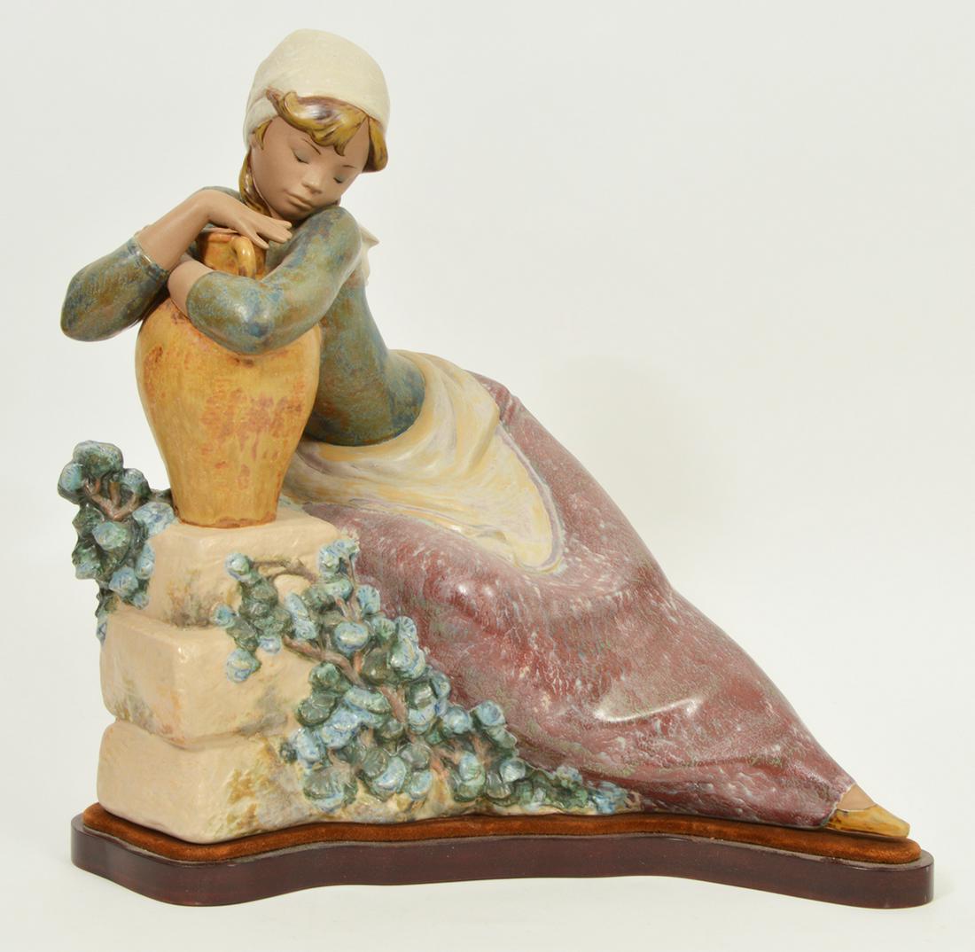 LARGE Matte Lladro Woman Water Carrier (1 of 6)