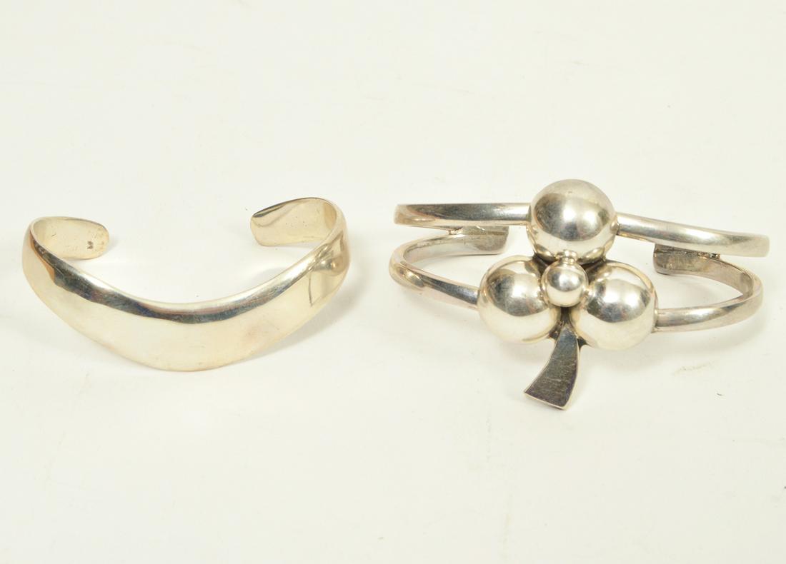 2 Mexican Sterling Silver Cuff Bracelets 71 grams (1 of 5)
