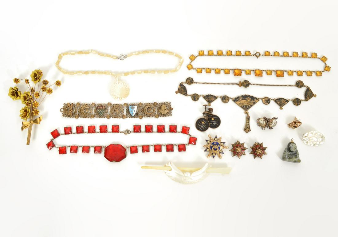 Lot of Special Vintage Jewelry (1 of 11)