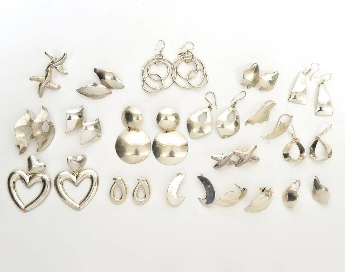 Mexican Sterling Pierced Earrings 192g (1 of 3)