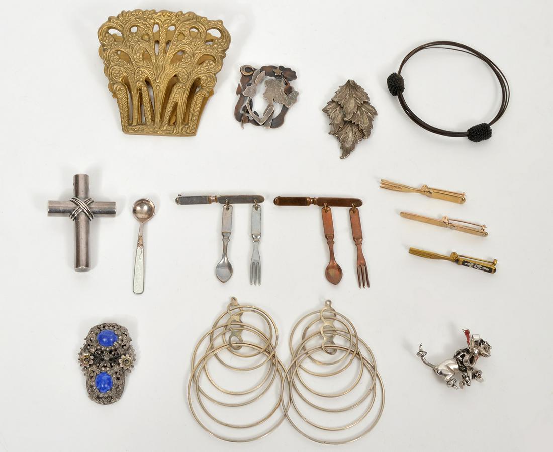 14 Pcs. Miscellaneous Costume Jewelry (1 of 9)