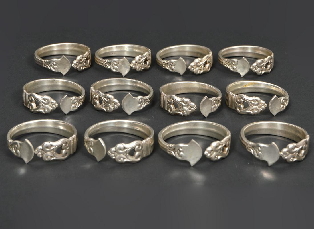 12 Sterling Royal Danish #1939 Napkin Rings: 12 sterling Royal Danish napkin rings measuring 1 3/8"W. Total weight 212 grams. Condition report: good condition, surface scratches see photos. Please examine all photos closely. Contact C. Biddle Au