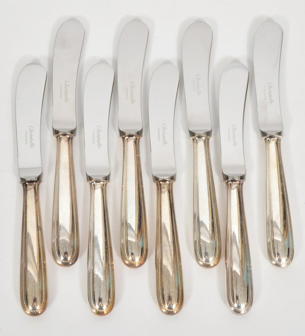 8 Christofle Silverplate 'Perles' Butter Knives: 8 French Christofle silverplate butter knives 'Perles' pattern, measures 6.5"L. Condition report: good condition, see photos. Please examine all photos closely. Contact C. Biddle Auction Gallery for m