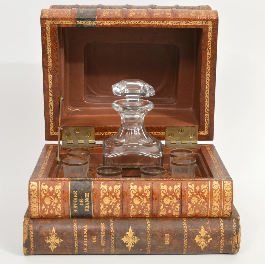 Antique Bookbar 1 Glass Decanter W/ 6 Glasses (1 of 9)