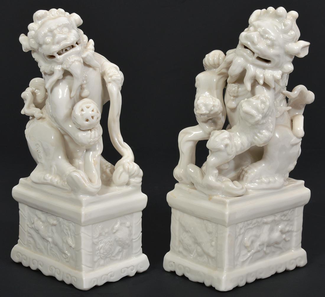 Pr. Chinese Porcelain Blanc de Chine Foo Dogs (1 of 6)