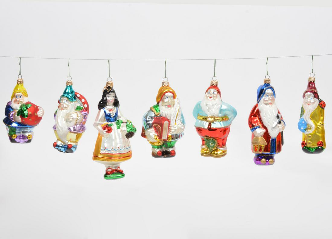 Polonaise K. Adler Snow White & 6 Dwarfs Ornaments (1 of 5)