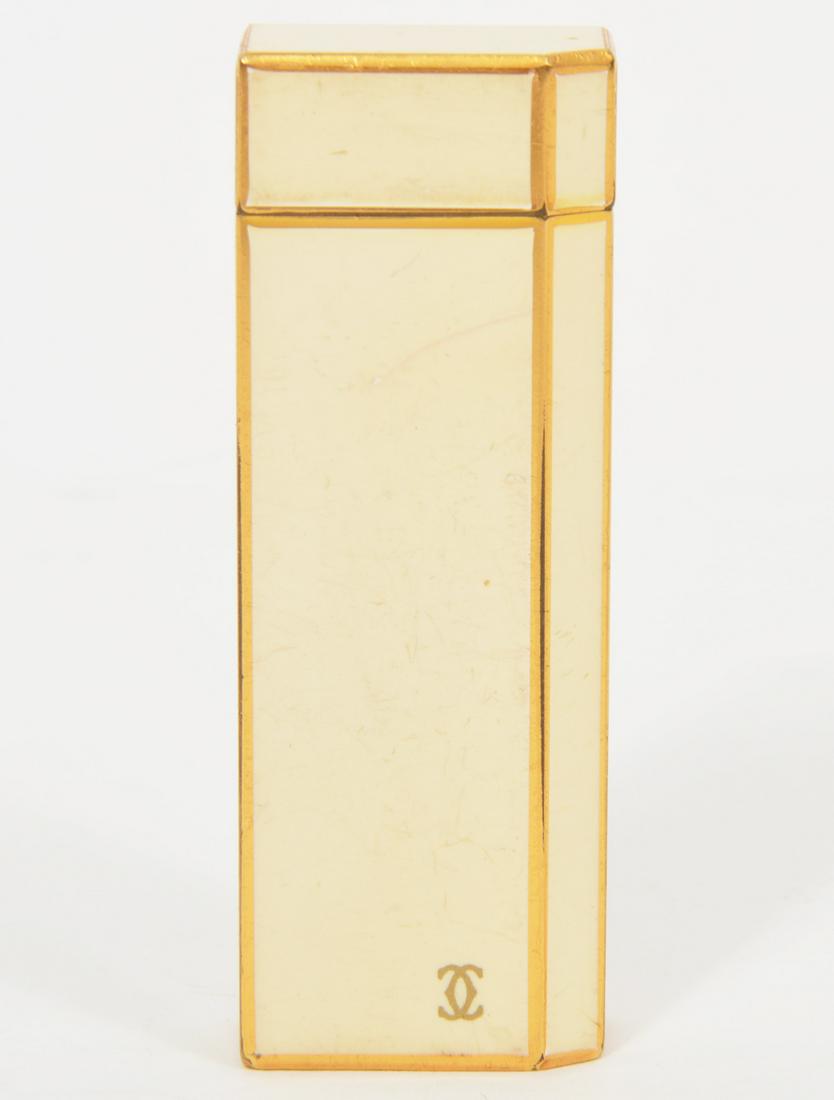 Cartier Enameled Lighter: Cartier enameled lighter, not in working condition, 3"x 1.25" x 0.5". 3.47oz. Genuine markings on underside. Condition report: Good, common wear for age and use, please examine all photos closely. Con