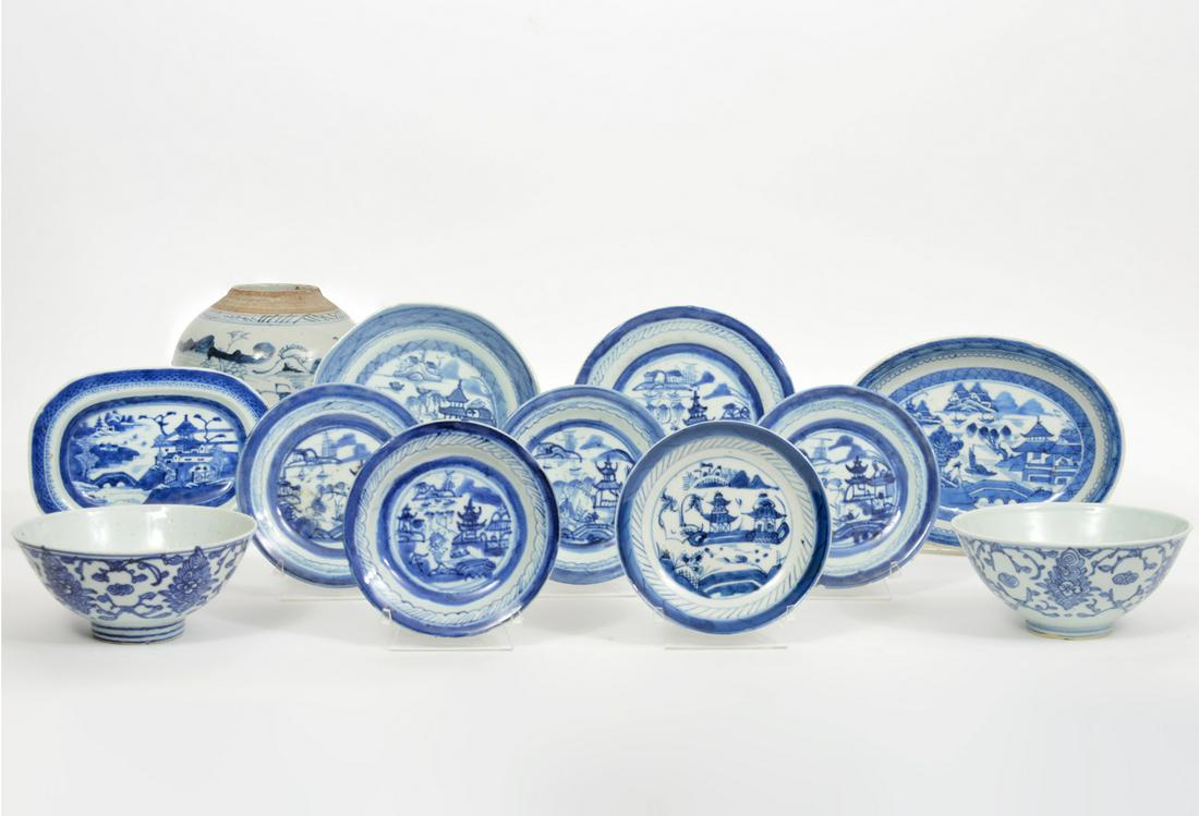 Lot of 12 Chinese Blue Porcelain Pieces (1 of 11)