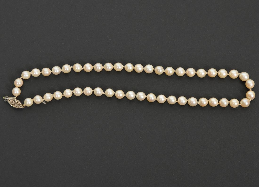 Cultured Pearl Necklace Sapphire Diamond Clasp (1 of 5)