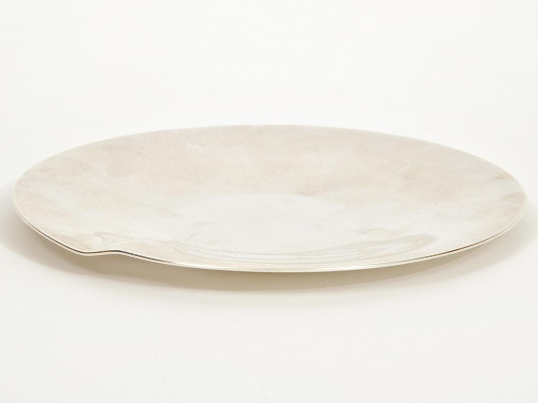 Tiffany & Co Elsa Peretti Thumbprint Plate: Tiffany & Co Elsa Peretti sterling silver thumbprint plate 7.5". Genuine hallmarks on underside. Weight - 6.93oz. Condition report: Good, light scratches from wear and use, please examine all photos c