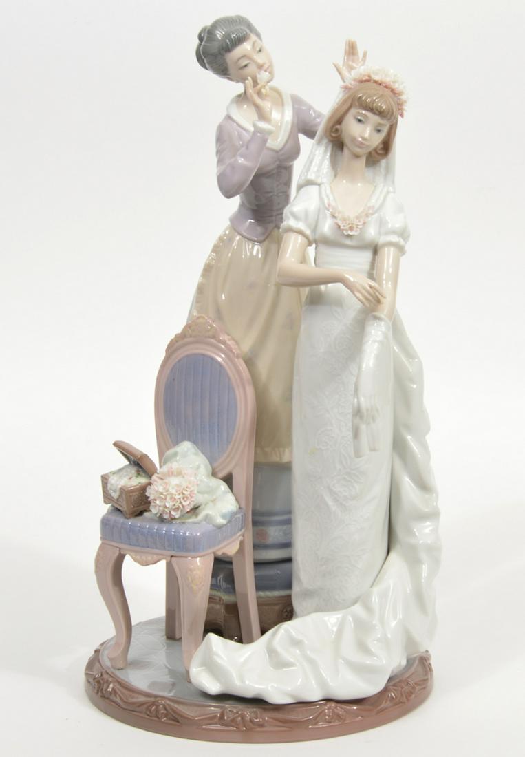 Lladro Porcelain Figurine 'My Wedding Day' (1 of 8)
