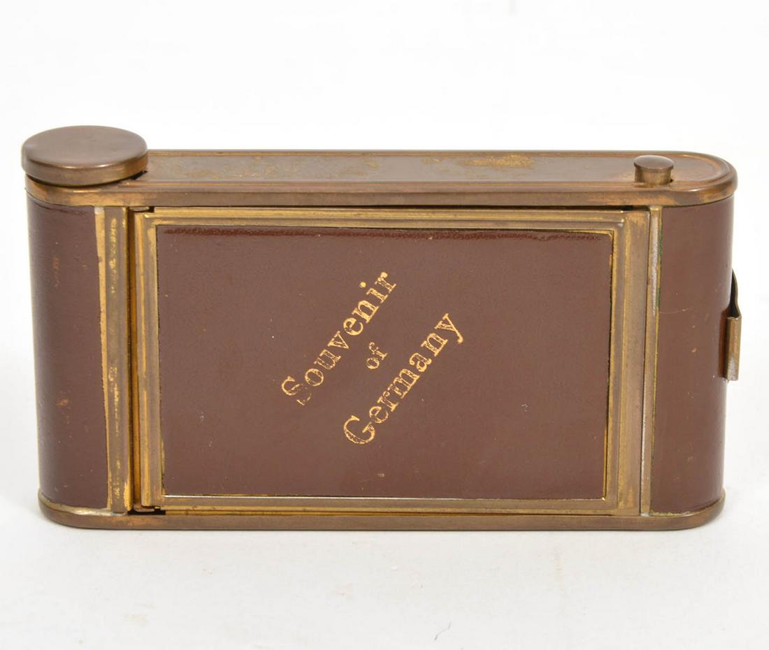 German Souvenir Travel Compact Manicure Set (1 of 8)