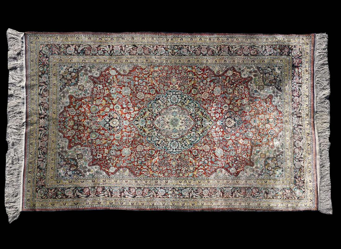 Hand Woven Silk Rug / Carpet (1 of 14)