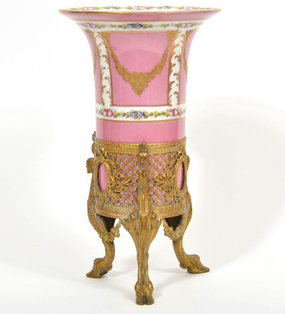 French Serves Porcelain Vase Footed Bronze Base (1 of 7)
