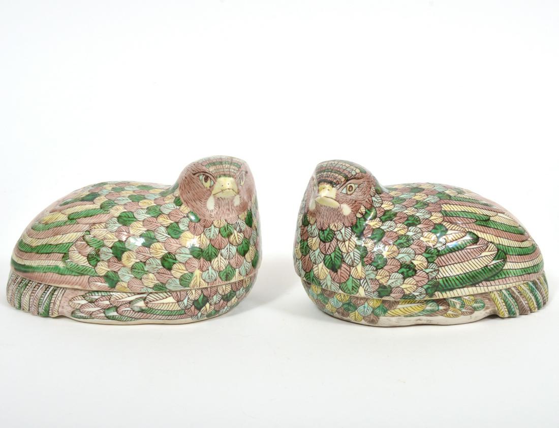 Pair of Chinese Export Famille Vert Quail Boxes (1 of 7)