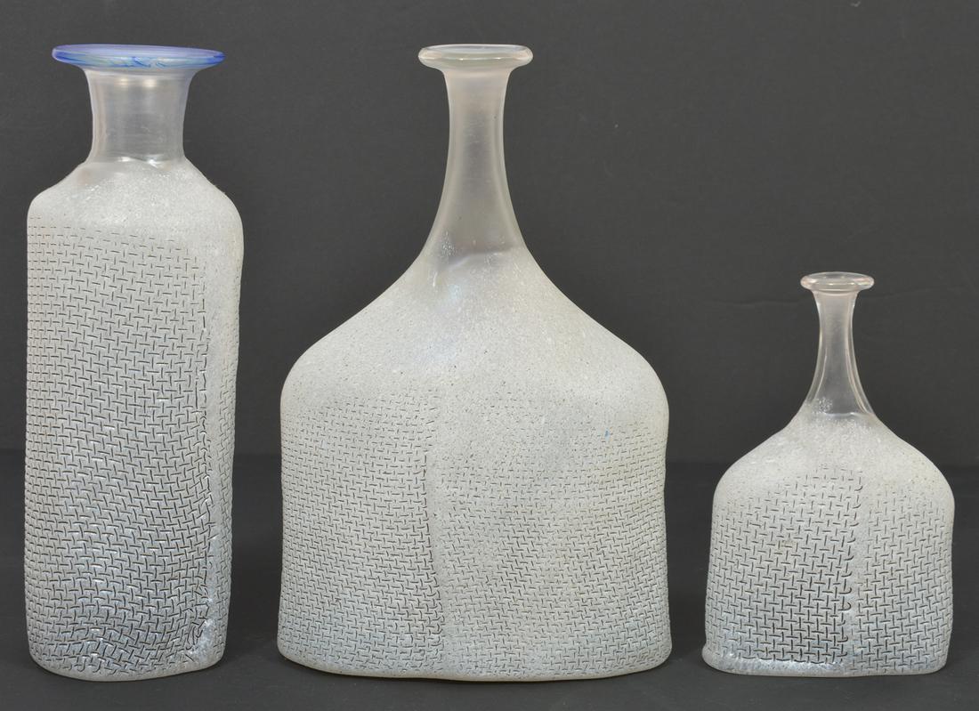 Three Kosta Boda Betil Vallien Satellite Vases (1 of 9)