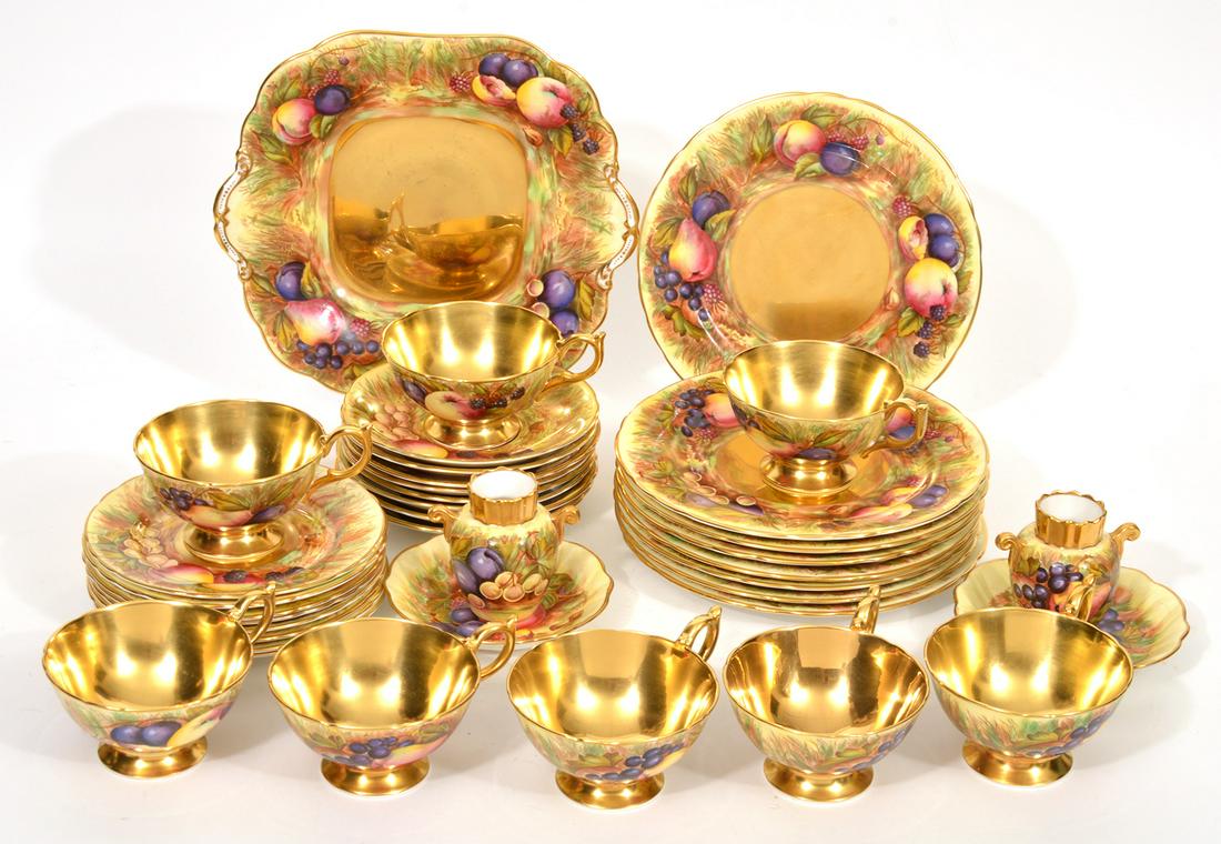 Aynsley England Orchard Gold Lunch Service for 8 (1 of 8)