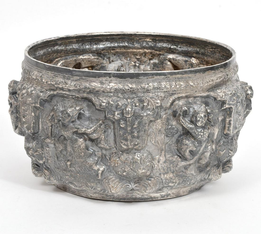 Imperial Burmese 800 Silver Repousse Thabeik Bowl (1 of 8)
