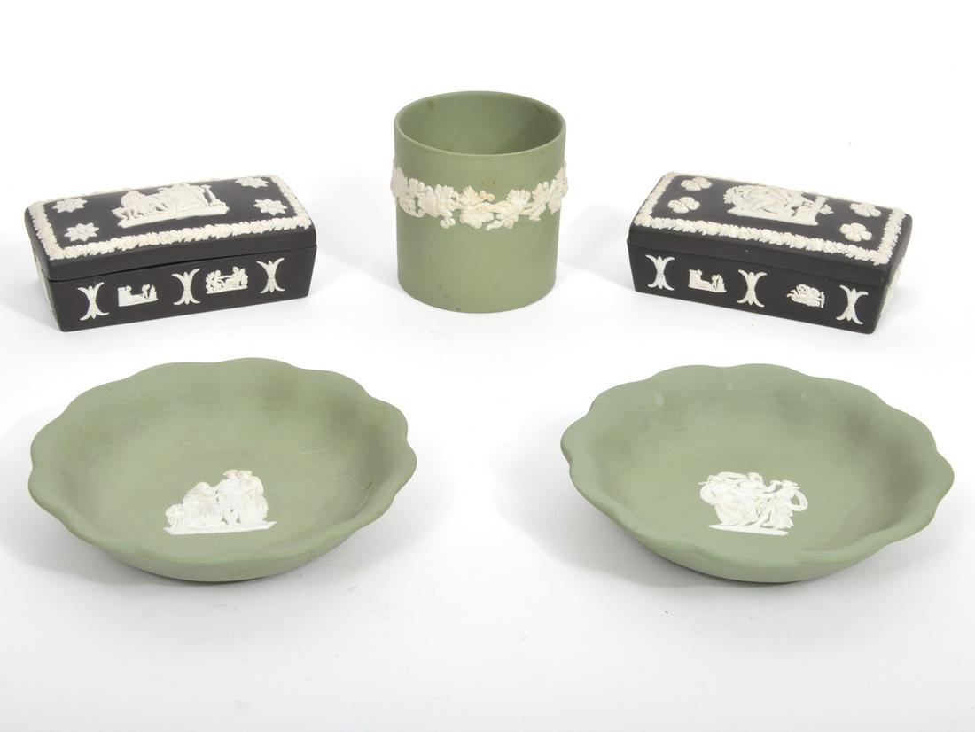 5 Pcs. Black & Sage Wedgwood Jasperware (1 of 7)
