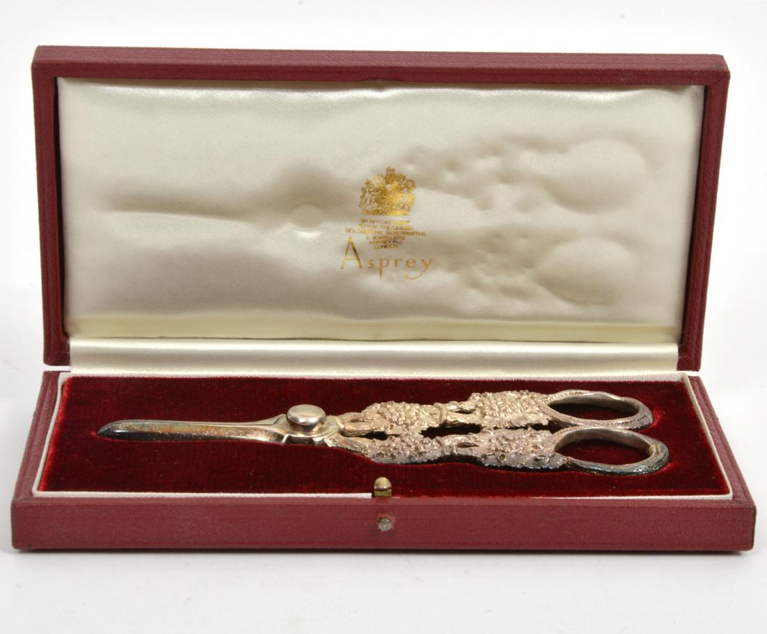 Asprey London Sterling Silver Grape Shears in Box (1 of 8)