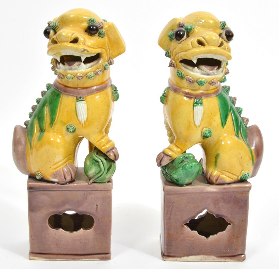 Pair of Chinese Yellow & Green Porcelain Foo-Dogs (1 of 7)